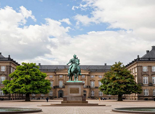 2026武汉到丹麦旅游-安徒生故乡文化巡礼-精品11日游