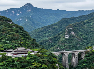探秘神农架全景二日游